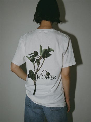 【再入荷】Ours flower×HER.バックプリントTシャツ