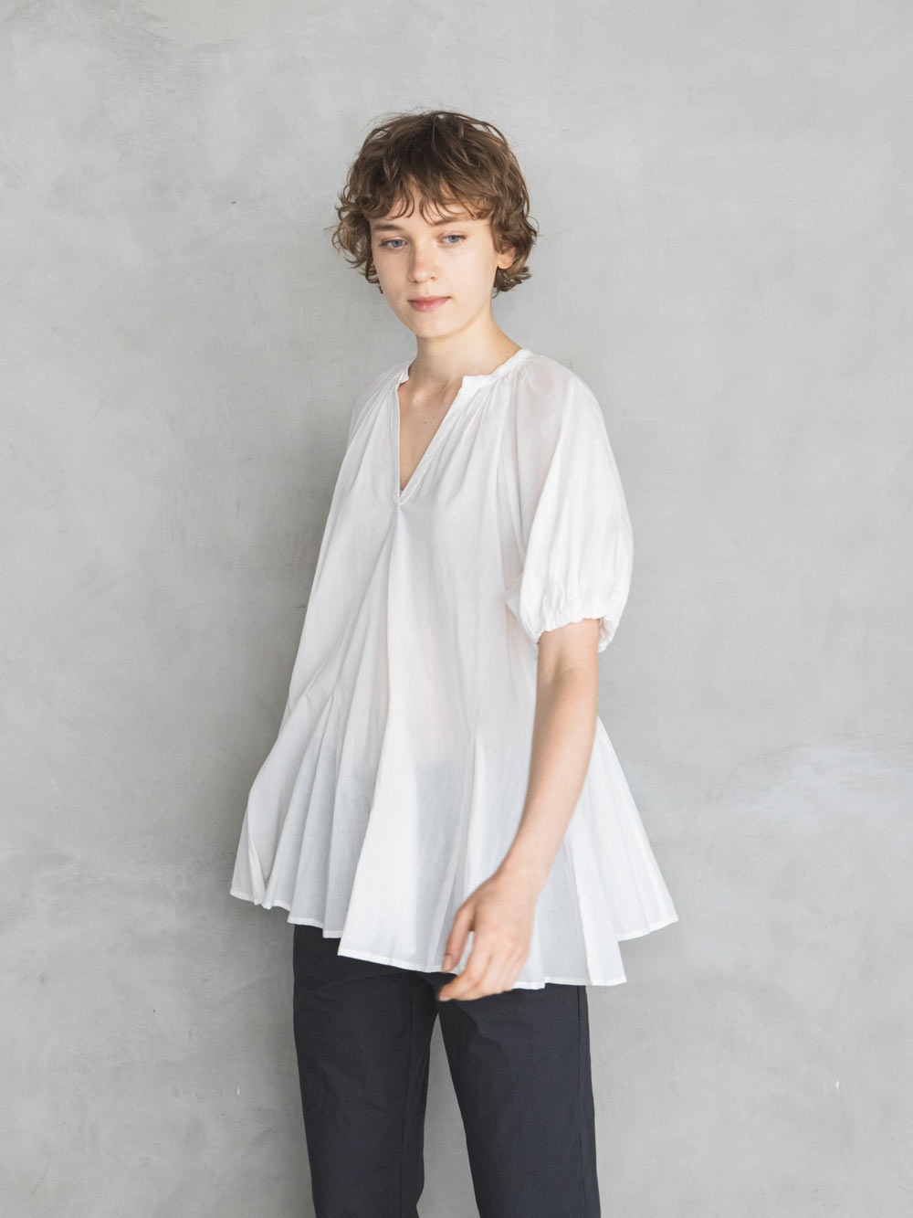 Balloon Sleeve Blouse | Tops | Enchainement Online Store